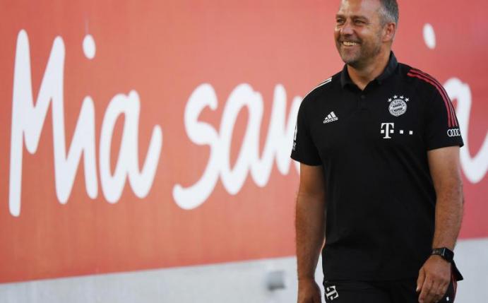 Bayern-Trainer Hansi Flick will mit seinem Team in die Endrunde der Champions League einziehen. Foto: Matthias Balk/dpa