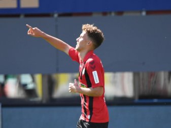 Soll zu Benfica Lissabon wechseln: Luca Waldschmidt. Foto: Uli Deck/dpa Soll zu Benfica Lissabon wechseln: Luca Waldschmidt. Foto: Uli Deck/dpa