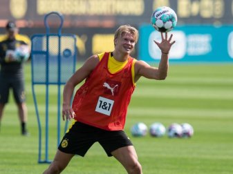 Wird als eines der größten europäischen Sturmtalente gehandelt: Erling Haaland von Borussia Dortmund. Foto: Bernd Thissen/dpa Wird als eines der größten europäischen Sturmtalente gehandelt: Erling Haaland von Borussia Dortmund. Foto: Bernd Thissen/dpa