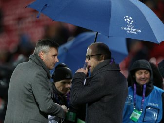 Hamann (l.) befürwortet das aktuelle Modell Hamann (l.) befürwortet das aktuelle Modell