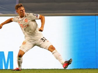 Joshua Kimmich schwärmt von Alphonso Davies Joshua Kimmich schwärmt von Alphonso Davies