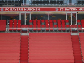 Auch beim FC Bayern bleiben die Plätze im VIP-Bereich leer. Foto: Kai Pfaffenbach/Reuters/Pool/dpa Auch beim FC Bayern bleiben die Plätze im VIP-Bereich leer. Foto: Kai Pfaffenbach/Reuters/Pool/dpa