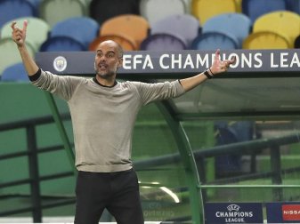 ManCity-Coach Pep Guardiola hat sich mit seiner Taktik gegen Lyon verzettelt. Foto: Miguel A. Lopes/Pool EPA/AP/dpa ManCity-Coach Pep Guardiola hat sich mit seiner Taktik gegen Lyon verzettelt. Foto: Miguel A. Lopes/Pool EPA/AP/dpa