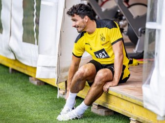Mats Hummels will mit Borussia Dortmund Titel gewinnen. Foto: David Inderlied/dpa Mats Hummels will mit Borussia Dortmund Titel gewinnen. Foto: David Inderlied/dpa