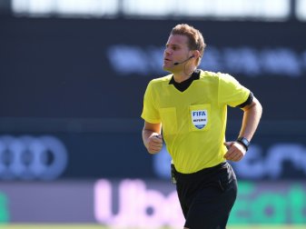 Felix Brych wird eine besondere Ehre zuteil Felix Brych wird eine besondere Ehre zuteil