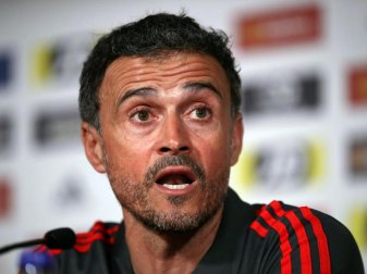 Verjüngt Spaniens Fußball-Nationalmannschaft: Luis Enrique. Foto: Nick Potts/PA Wire/dpa Verjüngt Spaniens Fußball-Nationalmannschaft: Luis Enrique. Foto: Nick Potts/PA Wire/dpa