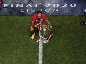 Philippe Coutinho kehrt als CL-Gewinner zu Barca zurück Philippe Coutinho kehrt als CL-Gewinner zu Barca zurück