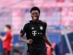 Würde gern eine Woche in seiner kanadischen Heimat verbringen: Alphonso Davies vom FC Bayern München. Foto: Michael Regan/Getty Images via UEFA/dpa