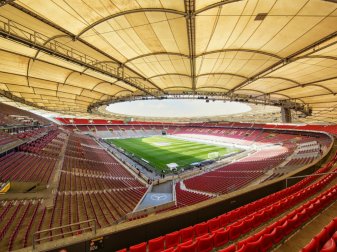 500 Zuschauer sollten in Stuttgart zuschauen 500 Zuschauer sollten in Stuttgart zuschauen