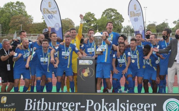 Der 1. FC Düren soll erst am 15. Oktober gegen Bayern München antreten. Foto: -/Fußball-Verband Mittelrhein e.V./dpa