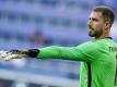 Der Frankfurter Kevin Trapp möchte gerne in der Nation League im Tor stehen. Foto: Uwe Anspach/dpa