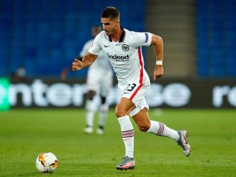 Frankfurts André Silva gelang im Test gegen Ajax nur der Anschlusstreffer. Foto: Uwe Anspach/dpa Frankfurts André Silva gelang im Test gegen Ajax nur der Anschlusstreffer. Foto: Uwe Anspach/dpa