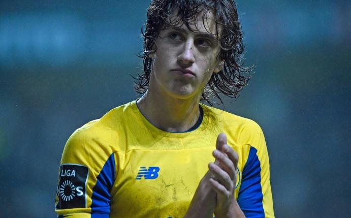 Wolverhampton holt Sturmtalent Fabio Silva
