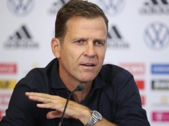Verteidigt den Kurzflug des DFB-Teams: Oliver Bierhoff. Foto: Alex Grimm/Getty Images Europe/DFB/dpa