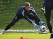 Ist nur noch die Nummer drei im HSV-Tor: Julian Pollersbeck. Foto: Karl-Josef Hildenbrand/dpa