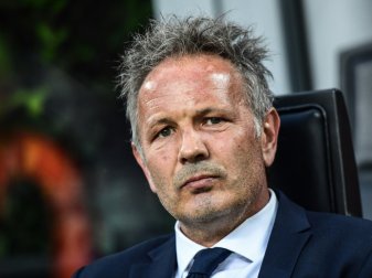 Von seiner Corona-Infektion genesen: Sinisa Mihajlovic Von seiner Corona-Infektion genesen: Sinisa Mihajlovic