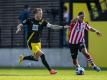 Feierte ein gelungenes Comeback: BVB-Kapitän Marco Reus (l). Foto: David Inderlied/dpa