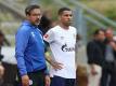 Omar Mascarell (r.) spielt seit 2018 bei Schalke 04