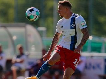 Zuletzt blieb der HSV ohne kommerziellen Trikotsponsor Zuletzt blieb der HSV ohne kommerziellen Trikotsponsor