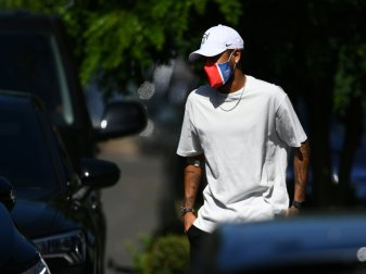 Neymar war nach einem Ibiza-Trip positiv getestet worden Neymar war nach einem Ibiza-Trip positiv getestet worden