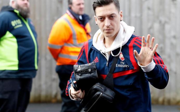 Fehlt zum Saisonstar im Arsenal-Aufgebot: Mesut Özil. Foto: Martin Rickett/PA Wire/dpa