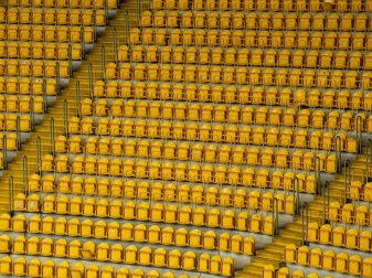 Das Spiel im Dresdner Rudolf-Harbig-Stadion wird das zuschauerstärkste der ersten Pokalrunde. Foto: Robert Michael/dpa-Zentralbild/dpa Das Spiel im Dresdner Rudolf-Harbig-Stadion wird das zuschauerstärkste der ersten Pokalrunde. Foto: Robert Michael/dpa-Zentralbild/dpa