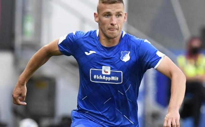 Droht zum Start der Bundesliga für 1899 Hoffenheim auszufallen: Pavel Kaderabek. Foto: Thomas Kienzle/AFP Pool/dpa