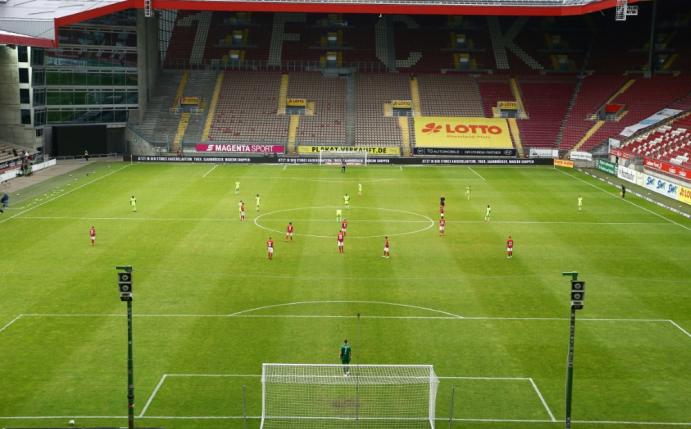 Keine Geisterkulisse: Lautern darf vor Fans spielen
