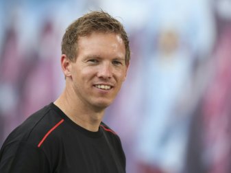 Stapelt tief: RB-Trainer Julian Nagelsmann Stapelt tief: RB-Trainer Julian Nagelsmann