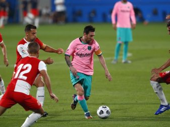 Lionel Messi hat den FC Barcelona im zweiten Testspiel der Saison-Vorbereitung zum zweiten Sieg geschossen. Foto: Joan Monfort/AP/dpa Lionel Messi hat den FC Barcelona im zweiten Testspiel der Saison-Vorbereitung zum zweiten Sieg geschossen. Foto: Joan Monfort/AP/dpa