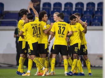 Die Dortmunder um Neuzugang Jude Bellingham (2.v.r.) haben ein junges Team. Foto: Marius Becker/dpa Die Dortmunder um Neuzugang Jude Bellingham (2.v.r.) haben ein junges Team. Foto: Marius Becker/dpa