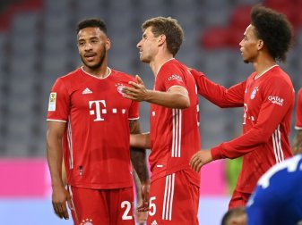 Bayern München deklassiert Schalke 04 zum Auftakt Bayern München deklassiert Schalke 04 zum Auftakt