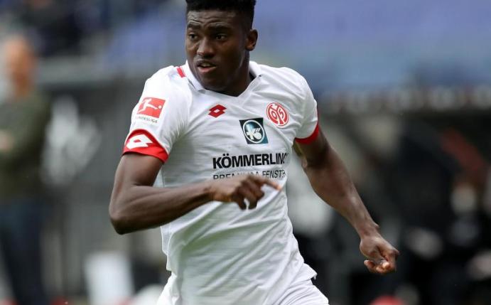 Taiwo Awoniyi hatte in der vergangenen Saison das Trikot von Mainz 05 getragen. Foto: Alexander Hassenstein/getty/Pool/dpa