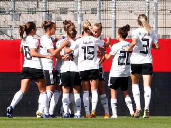 Die DFB-Frauen ließen Irland keine Chance. Foto: Roland Weihrauch/dpa Die DFB-Frauen ließen Irland keine Chance. Foto: Roland Weihrauch/dpa
