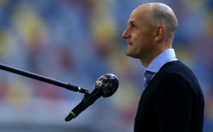 Seit März ist Heiko Herrlich Cheftrainer vom FC Augsburg
