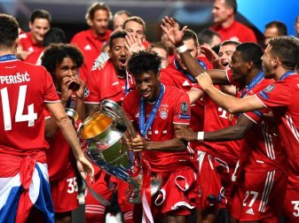 Champions-League-Sieger Bayern spielt in Budapest gegen Sevilla um den europäischen Supercup. Foto: Michael Regan/Getty Images via UEFA/dpa Champions-League-Sieger Bayern spielt in Budapest gegen Sevilla um den europäischen Supercup. Foto: Michael Regan/Getty Images via UEFA/dpa