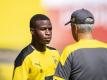 Borussia Dortmunds Ausnahmetalent Youssoufa Moukoko trifft und trifft und trifft. Dreifach beim 5:0-Sieg bei Preußen Münster. Foto: David Inderlied/dpa/Archivbild