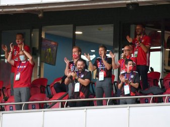 Trotz der Bedenken werden über 2000 Bayern-Fans erwartet Trotz der Bedenken werden über 2000 Bayern-Fans erwartet