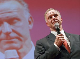 Wird am 25. September 65 Jahre alt: Karl-Heinz Rummenigge, Vorstandsvorsitzender der Bayern München AG. Foto: Alexander Hassenstein/BONGARTS/GETTY IMAGES/POOL/dpa Wird am 25. September 65 Jahre alt: Karl-Heinz Rummenigge, Vorstandsvorsitzender der Bayern München AG. Foto: Alexander Hassenstein/BONGARTS/GETTY IMAGES/POOL/dpa