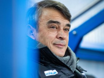 Wieder Trainer von FC Admira Wacker Mödling: Damir Buric. Foto: Guido Kirchner/dpa Wieder Trainer von FC Admira Wacker Mödling: Damir Buric. Foto: Guido Kirchner/dpa