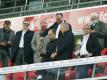 Zu wenig Abstand beim Eröffnungsspiel der Bundesliga