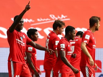 Die Mainzer Spieler haben am Mittwoch das Training verweigert. Die Mainzer Spieler haben am Mittwoch das Training verweigert.
