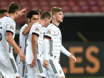 Das Spiel gegen die Ukraine gilt als Corona-Risikotrip