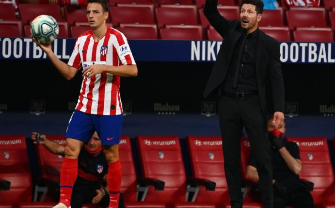 Lob vom neuen Trainer: Santiago Arias (l.)