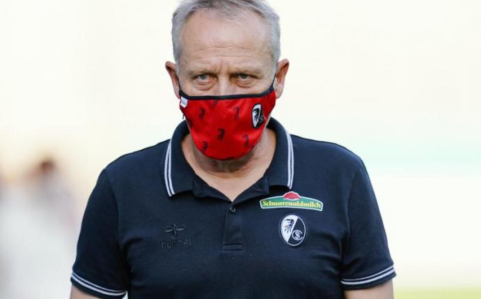 Neuzugang Baptiste Santamaria steht laut SC-Trainer Christian Streich gegen Wolfsburg im Kader. Foto: Uwe Anspach/dpa