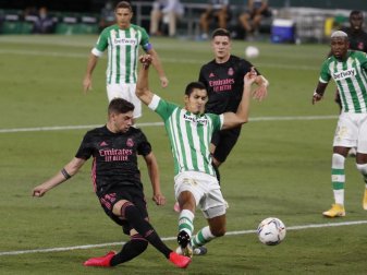 Federico Valverde (l) brachte Real in Führung. Foto: Angel Fernandez/AP/dpa Federico Valverde (l) brachte Real in Führung. Foto: Angel Fernandez/AP/dpa