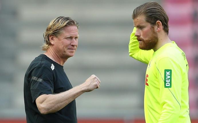 Trainer Markus Gisdol (l.) setzt weiter auf Timo Horn