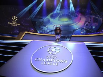 Am Donnerstag werden die Gruppen für die neue Champions-League-Saison ausgelost. Foto: Daniel Cole/AP/dpa Am Donnerstag werden die Gruppen für die neue Champions-League-Saison ausgelost. Foto: Daniel Cole/AP/dpa