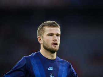 Dier ging während des Spiels auf Toilette Dier ging während des Spiels auf Toilette