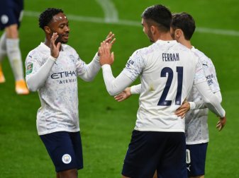 Manchester City zieht problemlos ins Viertelfinale ein Manchester City zieht problemlos ins Viertelfinale ein